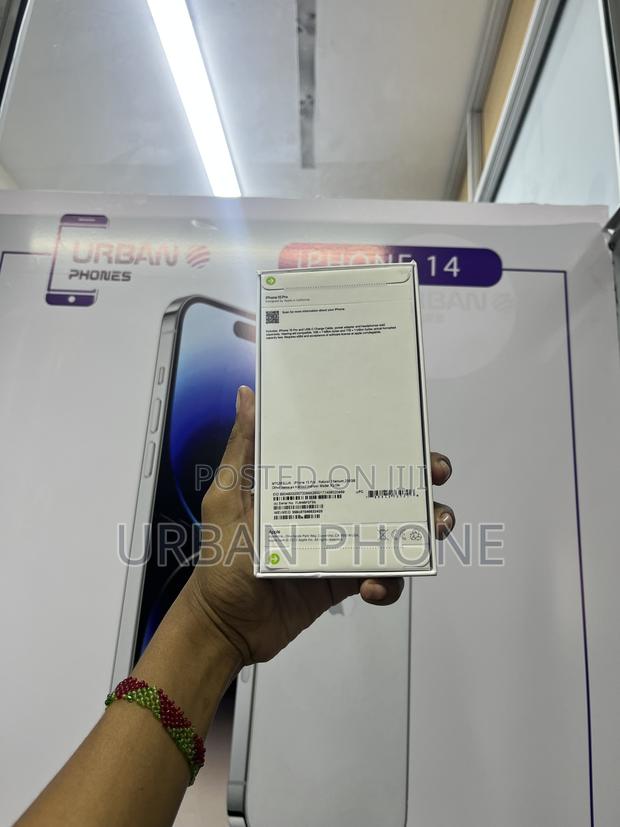 Apple iPhone 15 Pro 256 GB Gold - thumbnail 2