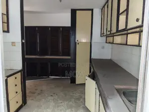 3bdrm Apartment in Biashara, Digo Road for sale