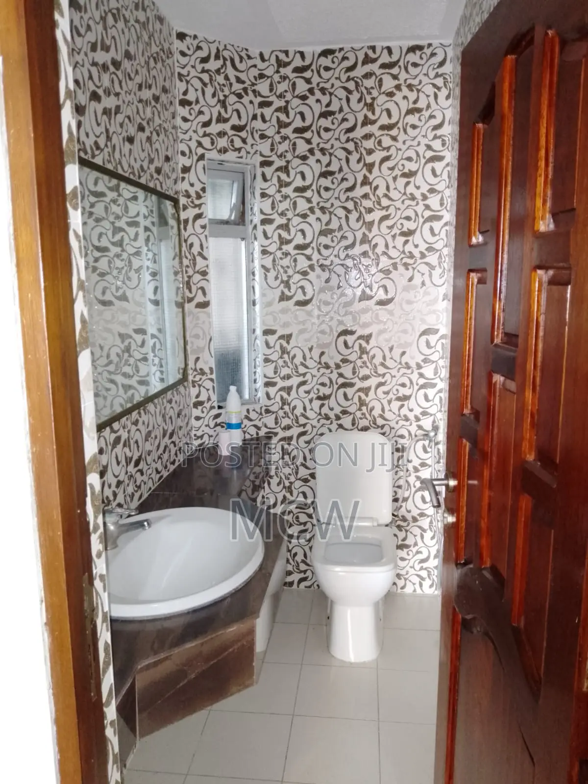 3bdrm Apartment in Biashara, Digo Road for sale