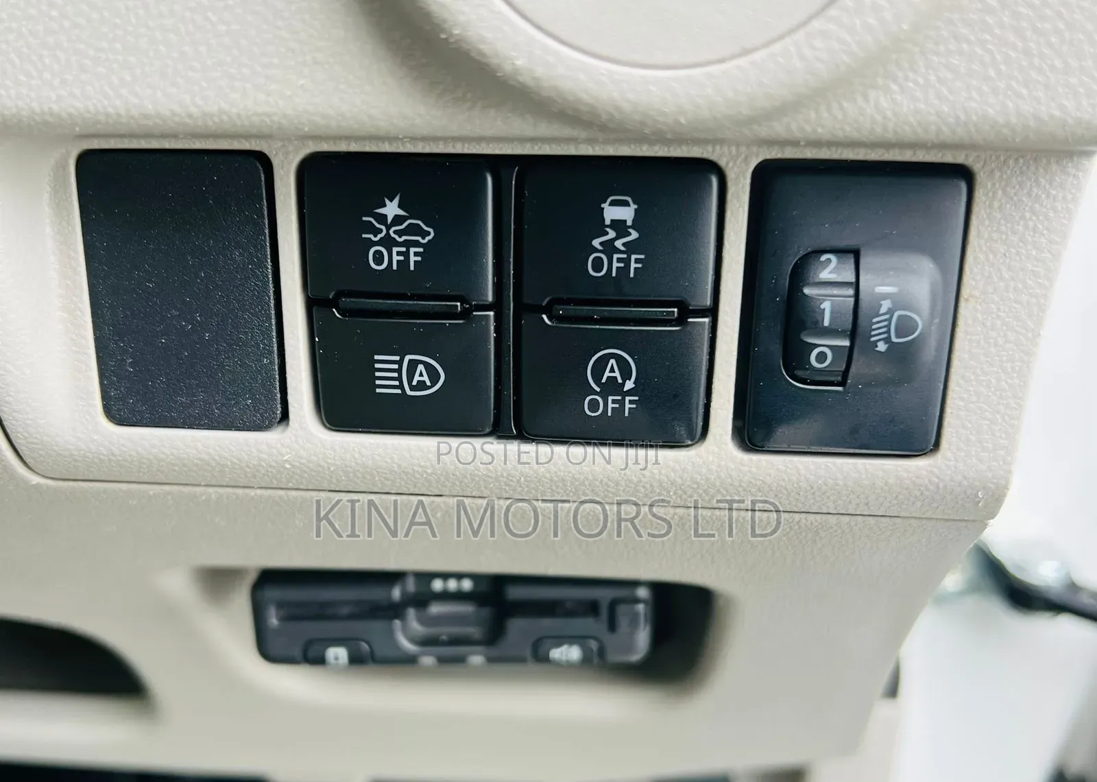 Daihatsu Move 2019 Pearl