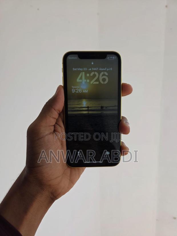 Apple iPhone 11 128 GB Yellow