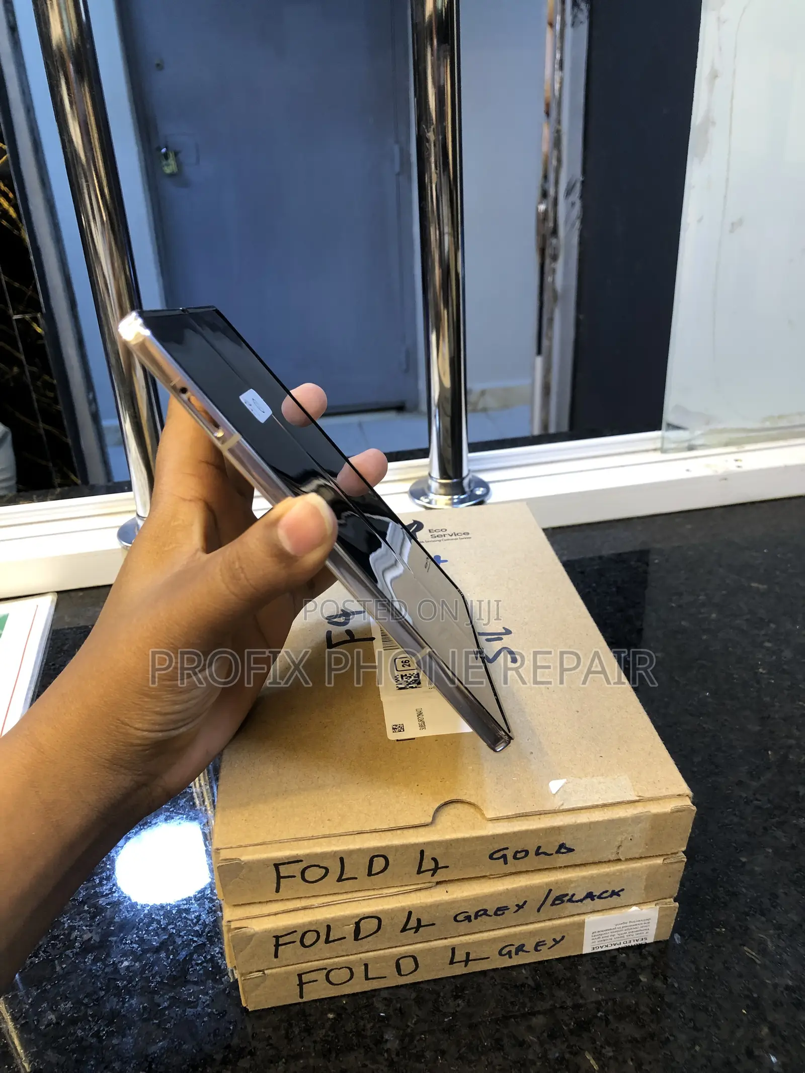 Samsung Z Fold 4 Inner/Big Screen Replacement Nairobi Plus Install