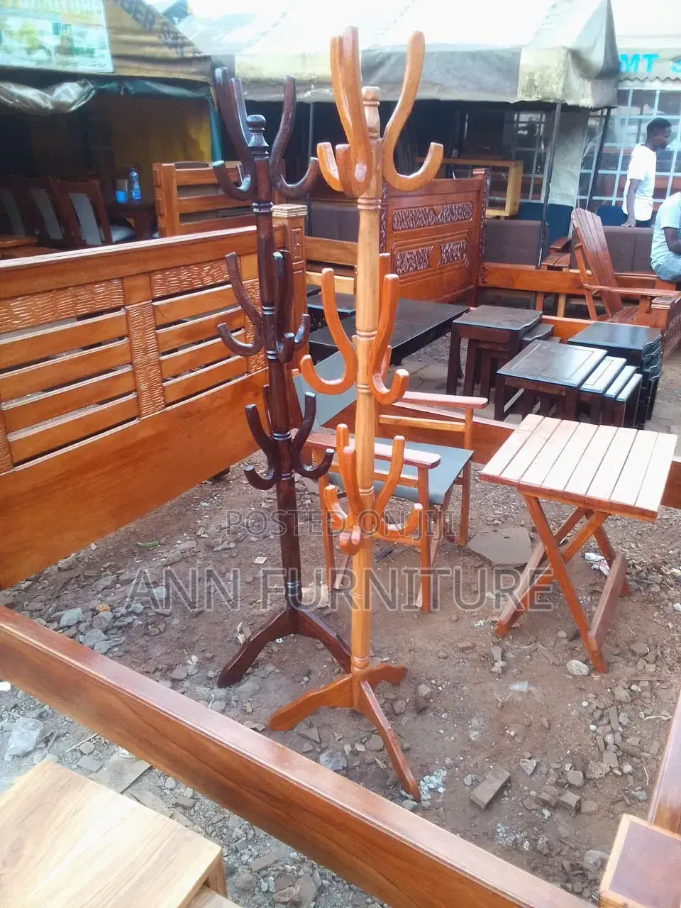Hang Seater
