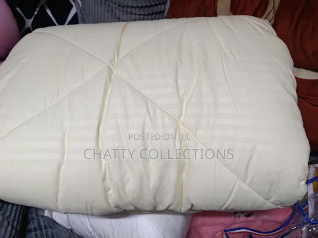 Cream 6 by 7 Stripped Binded Duvet With Bedsheets - thumbnail 2
