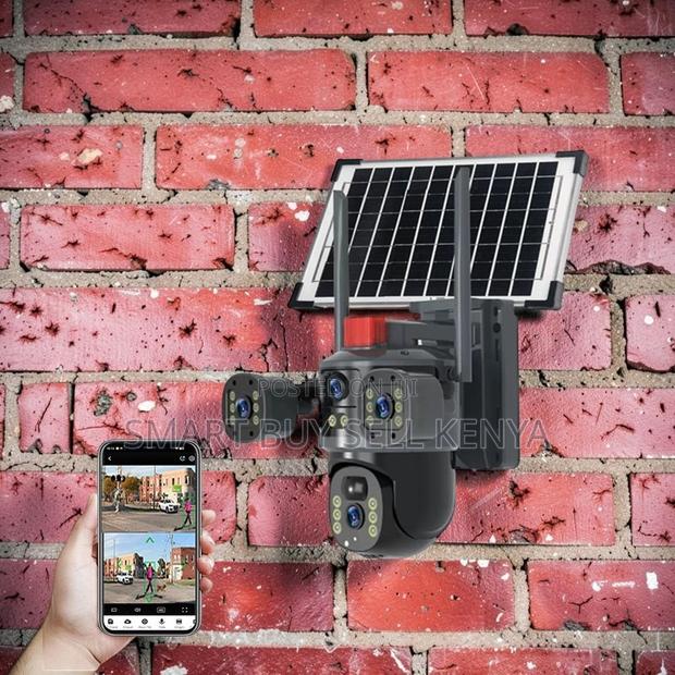Light Feature 20mp Ultra Hd 4g PTZ Triple Lens Solar Camera