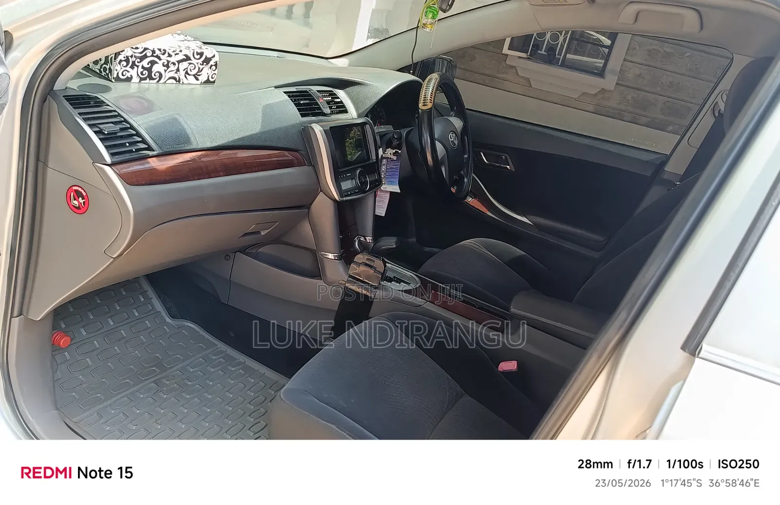 Toyota Premio 2013 White