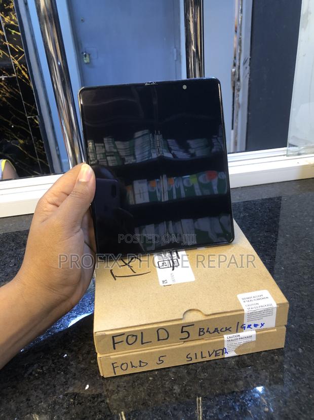 Original Samsung Z Fold 5 Inner Screen Replacement in Nairobi - main view