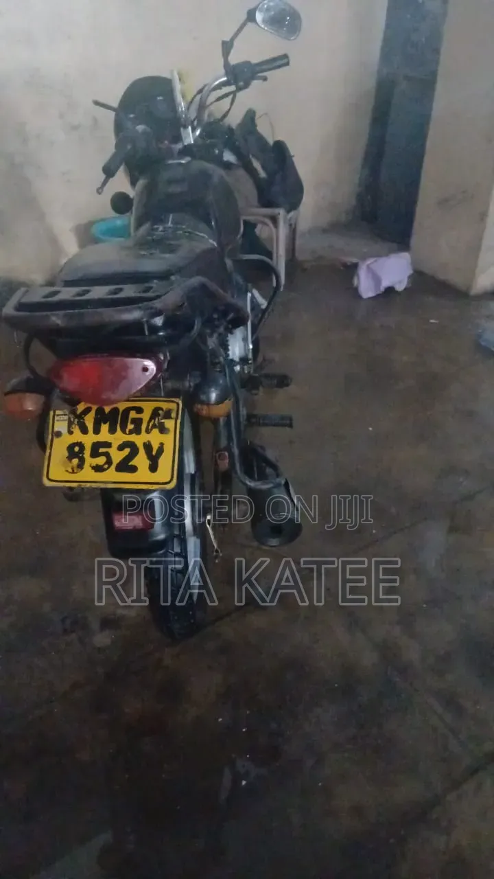 Bajaj Boxer 150 UG 2021 Black