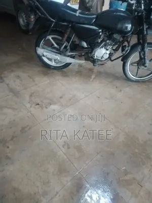 Bajaj Boxer 150 UG 2021 Black