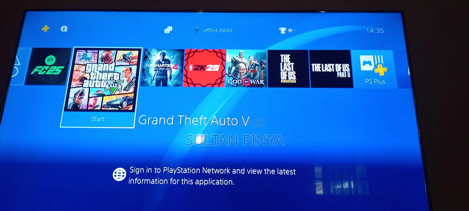 Chipped Ps4 Standard Console With 8 Games
