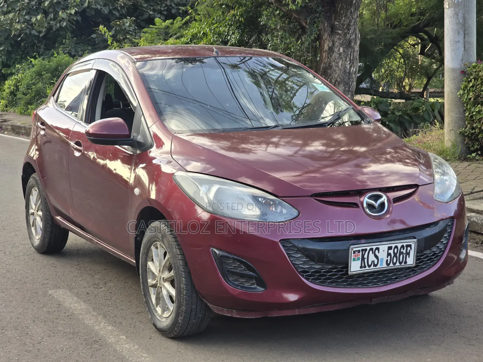 Mazda Demio 2011 Red