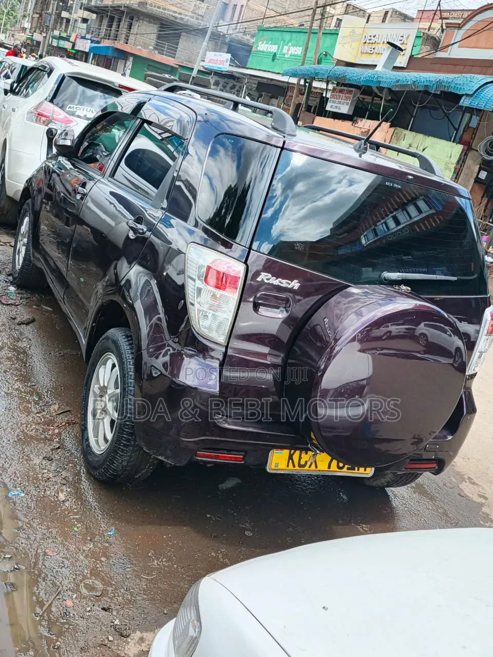 Toyota Rush 2012 Maroon