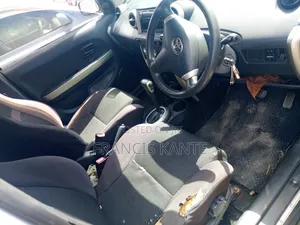 Toyota IST 2009 Silver