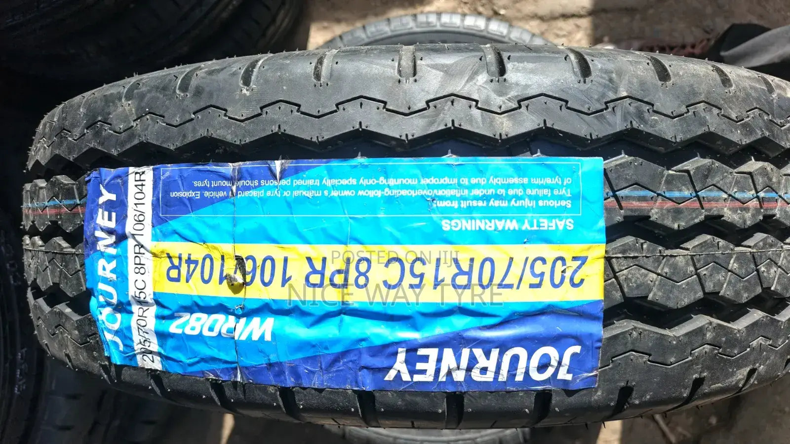 205/70r15c Journey