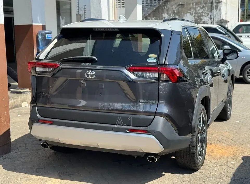Toyota RAV4 Adventure AWD 2020 Gray