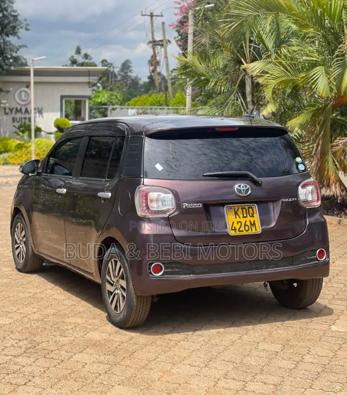 Toyota Passo 2017 Burgundy