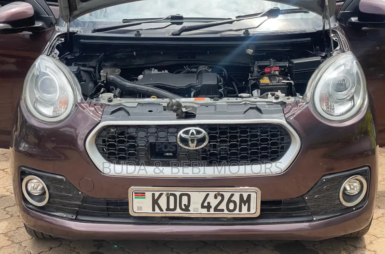 Toyota Passo 2017 Burgundy