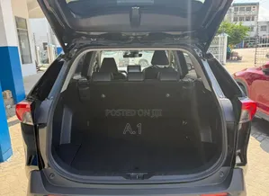 Toyota RAV4 LE FWD 2020 Black