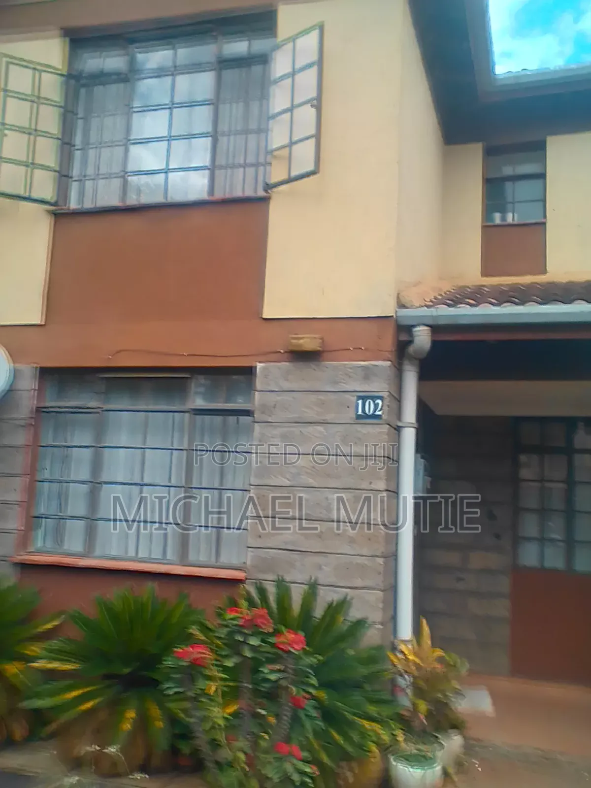 4bdrm Maisonette in Komarocks for sale