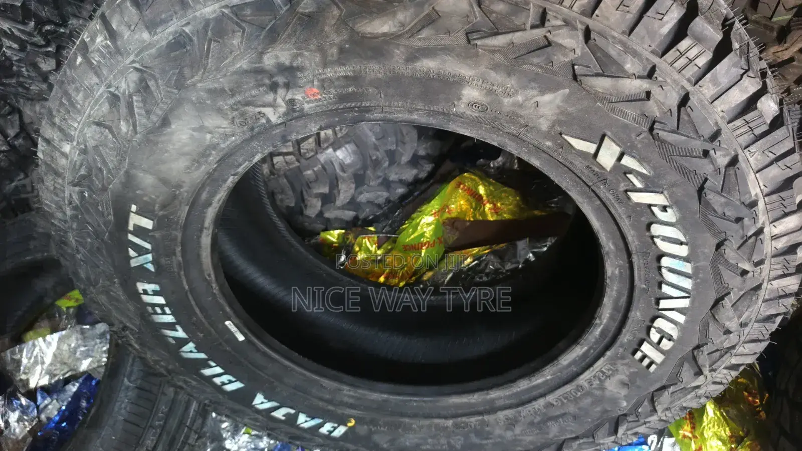 245/70r16 X Pounce a/T