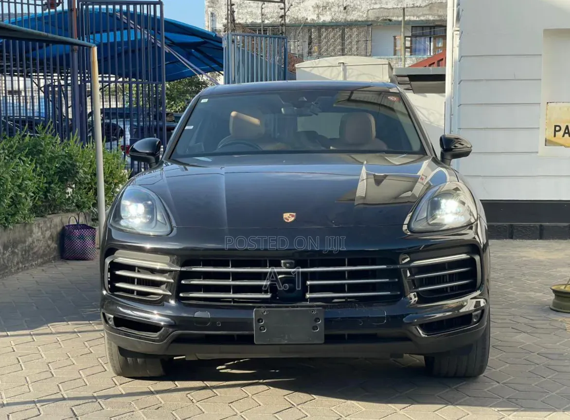 Porsche Cayenne S AWD 2019 Black