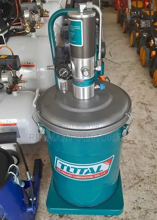 Total Grease Bucket 30l