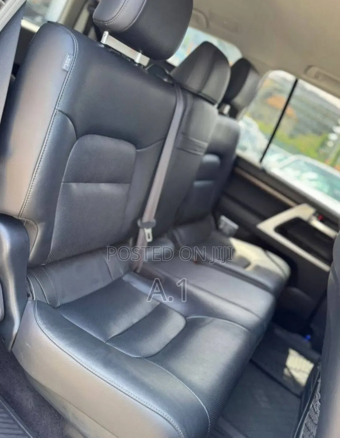Toyota Land Cruiser 4.6 V8 ZX 2019 Black