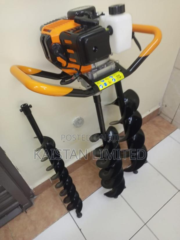 Byon 2-Stroke Petrol Earth Auger (Post Hole Digger),