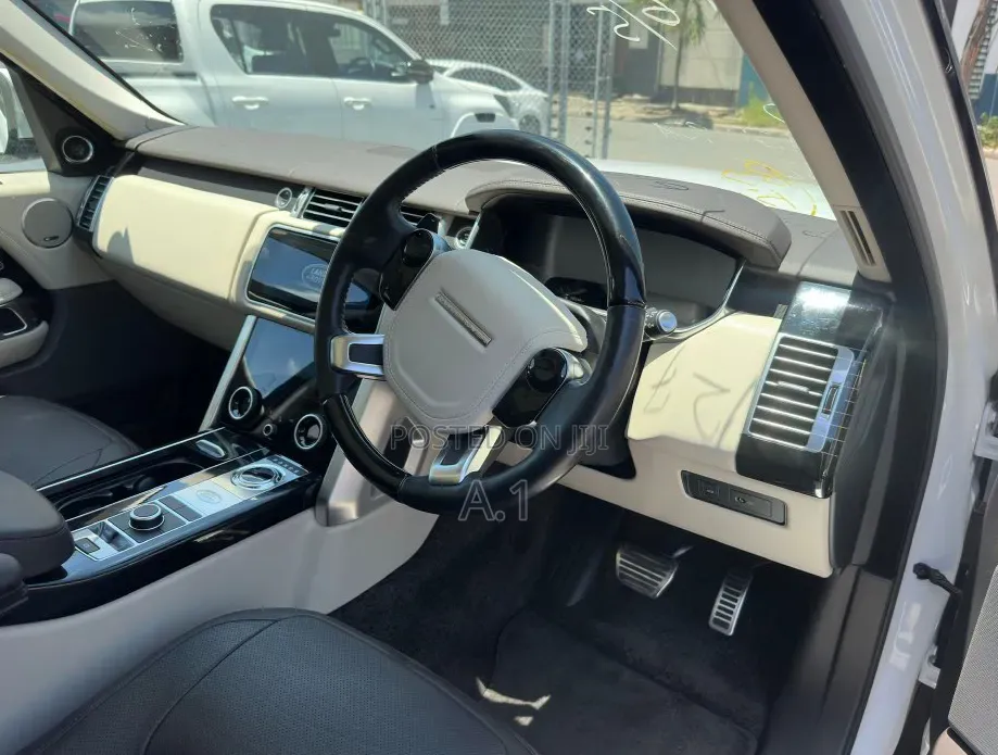 Land Rover Range Rover Vogue 2019 White
