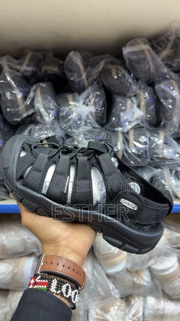 Unisex Premium Keen Sandals - thumbnail 4