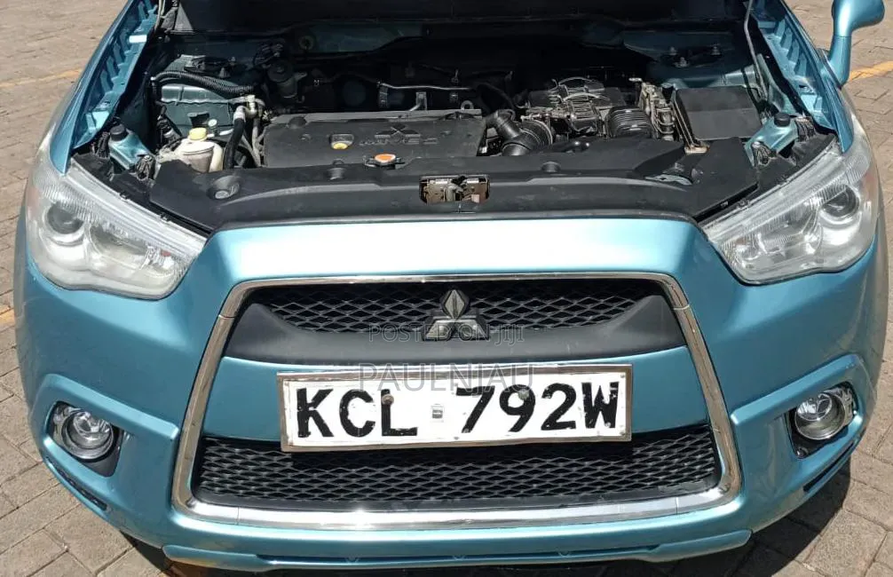 Mitsubishi Outlander 2010
