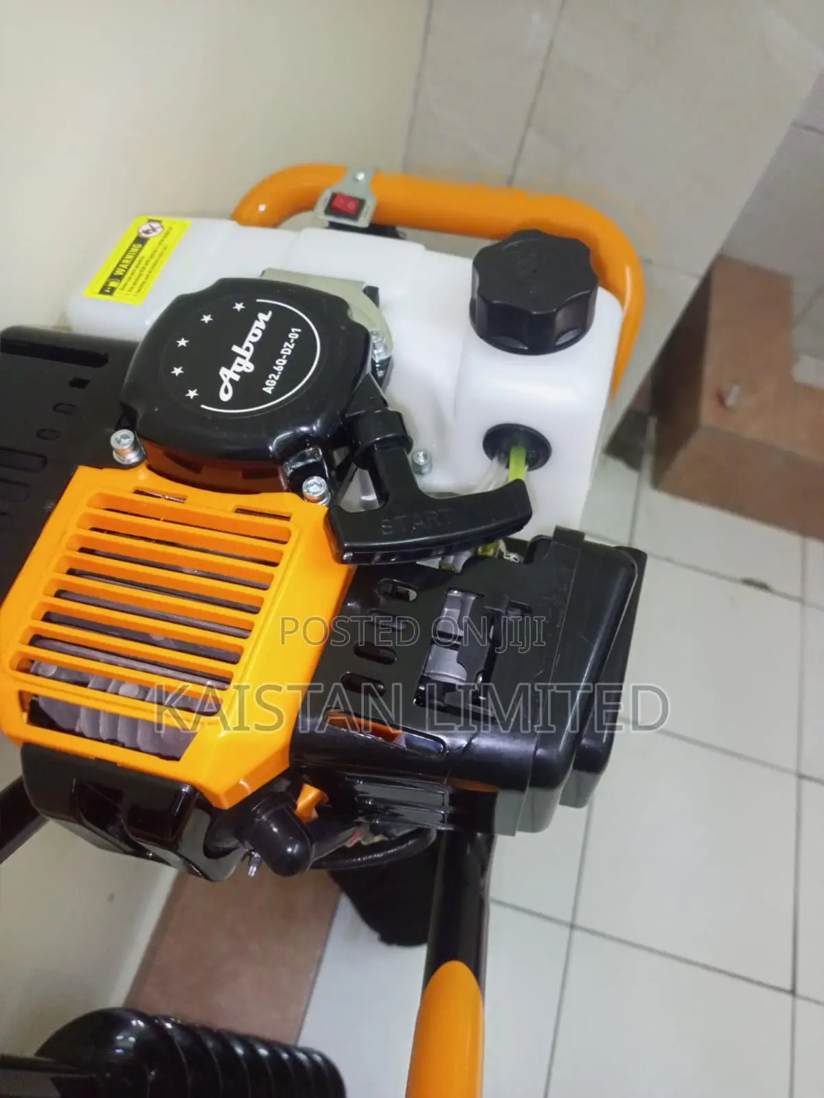 Commercial 2-Stroke Petrol Earth Auger Hole Digger Set With 3 Bits