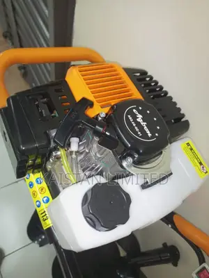 2-Stroke Petrol Earth Auger Post Hole Digger With 3 Bits for Easy Dig