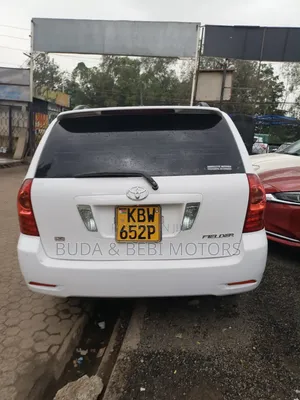 Toyota Corolla Fielder 2006 White
