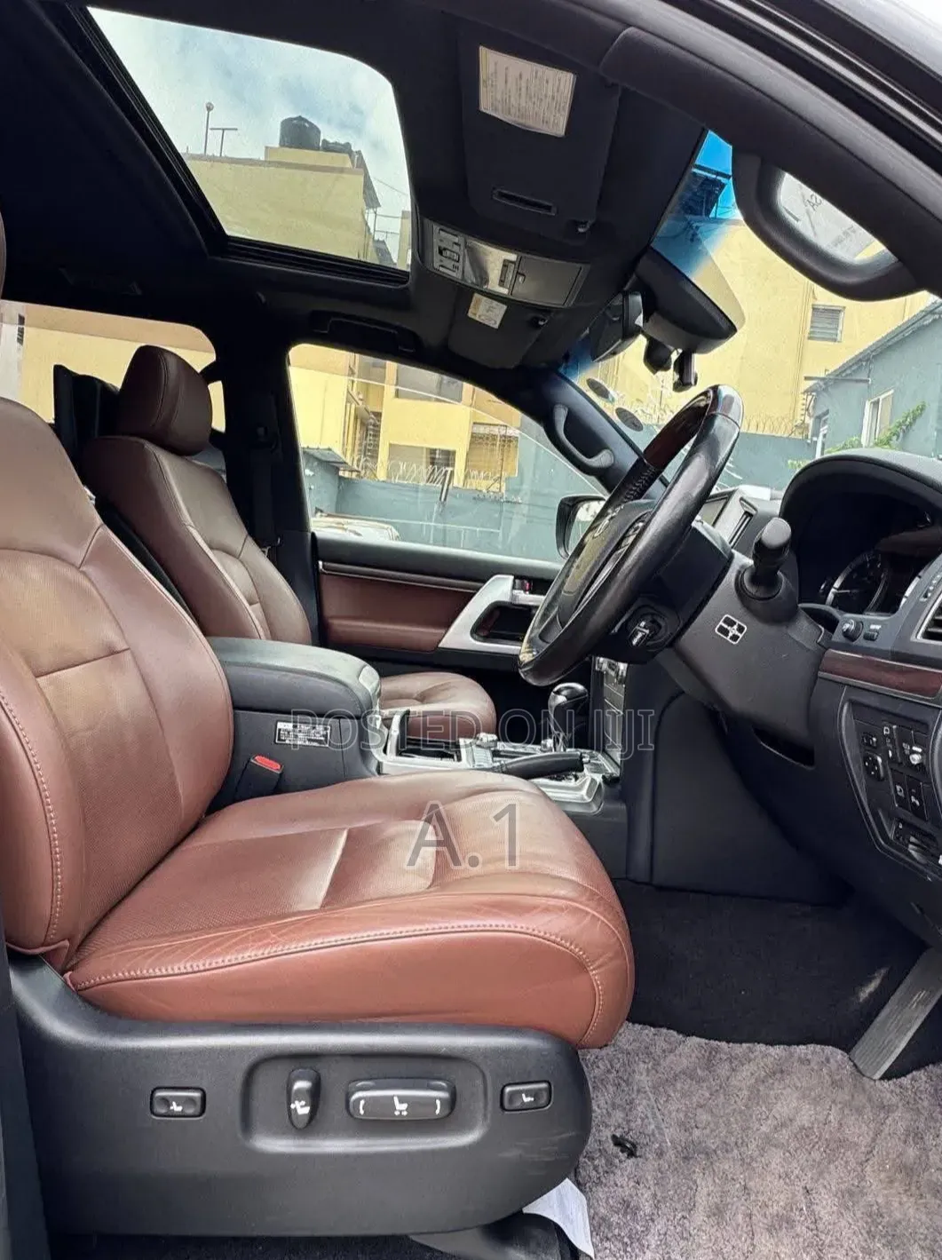 Toyota Land Cruiser 4.6 V8 ZX 2018 Black