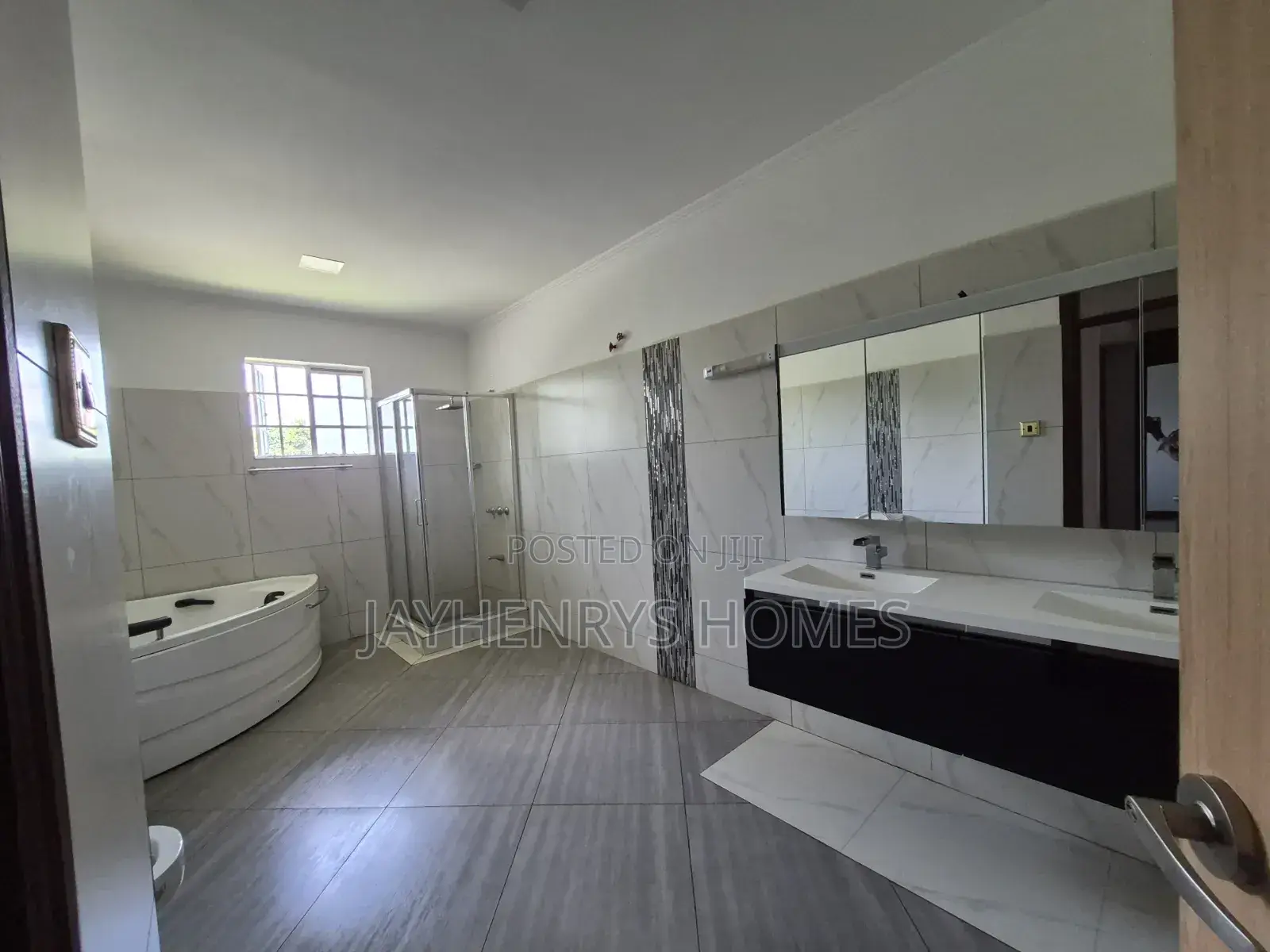 5bdrm House in Runda for rent