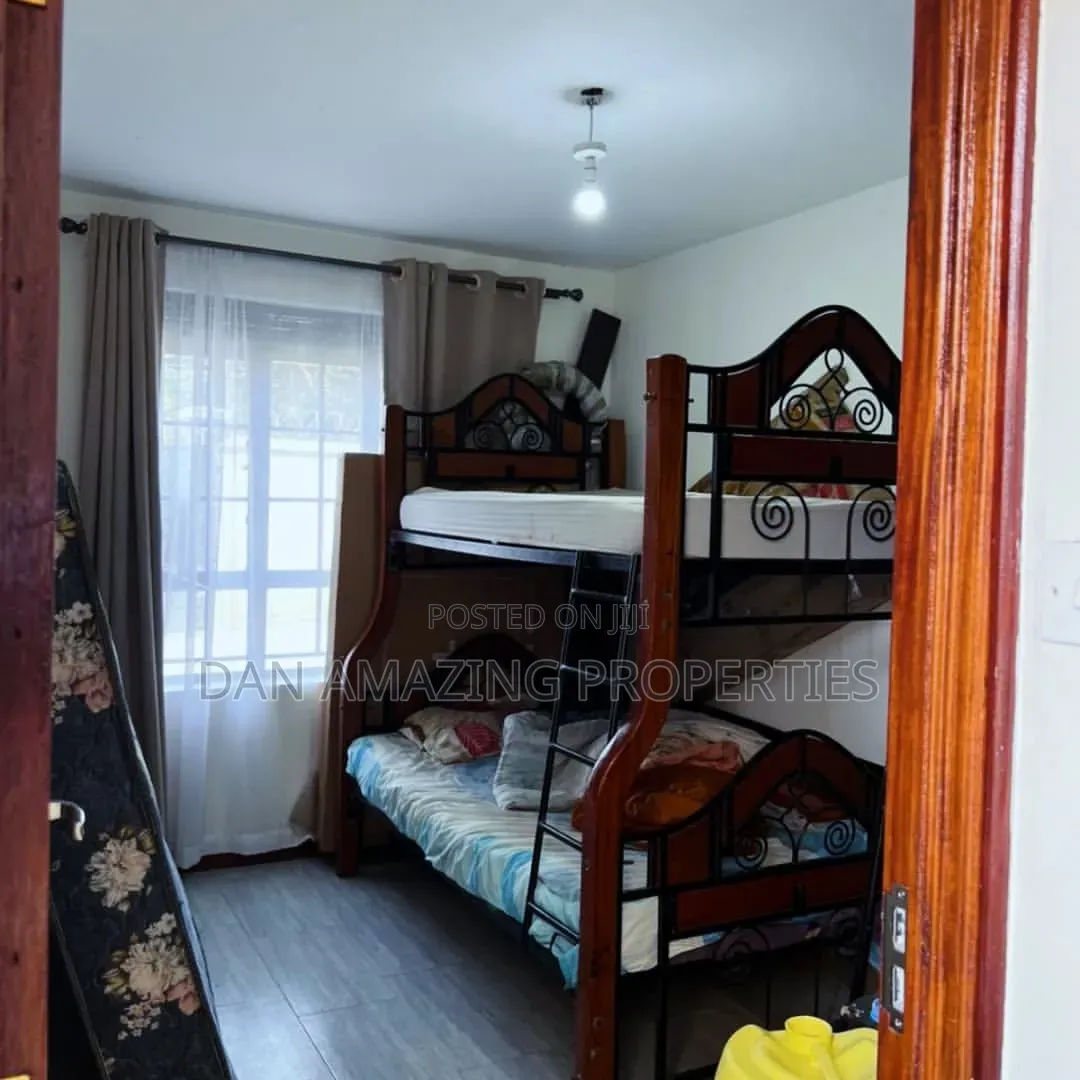 4bdrm Maisonette in Smith Area Plus Dsq, Nkoroi for rent