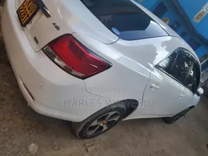 Toyota Premio 1.8 FWD 2018 White