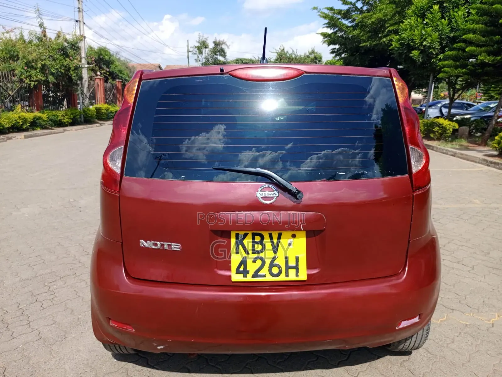 Nissan Note 2006 Maroon