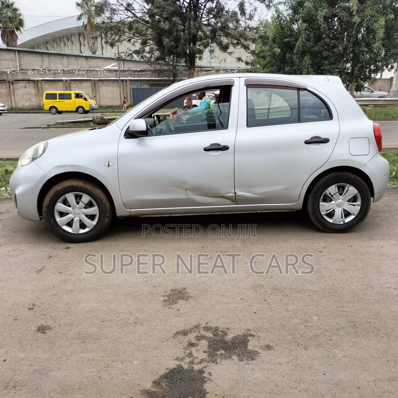Nissan March 1.2 FWD 2015 Silver