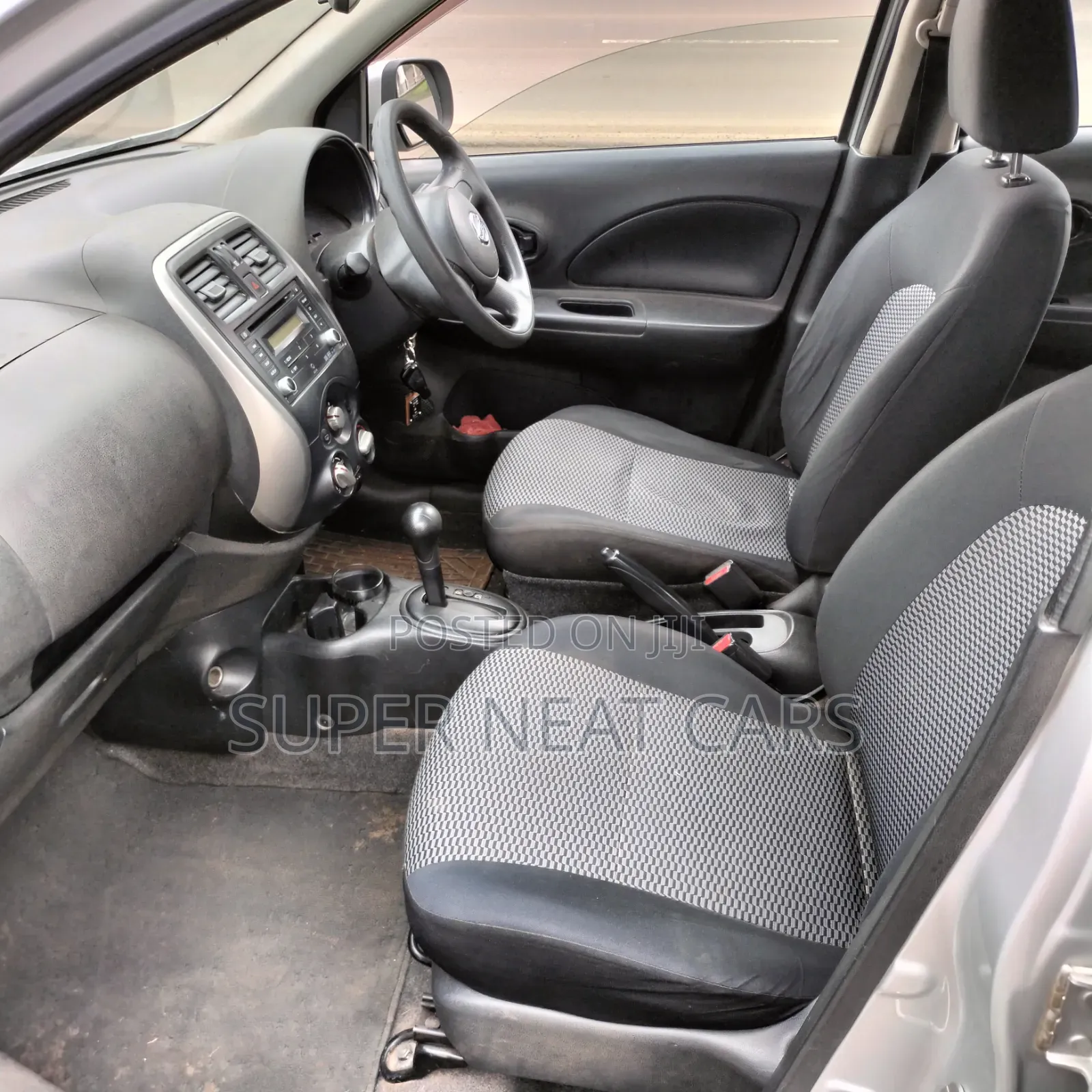 Nissan March 1.2 FWD 2015 Silver