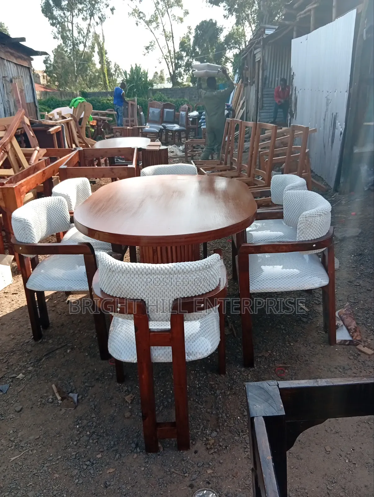 Warm Modern 6 Seater Dining