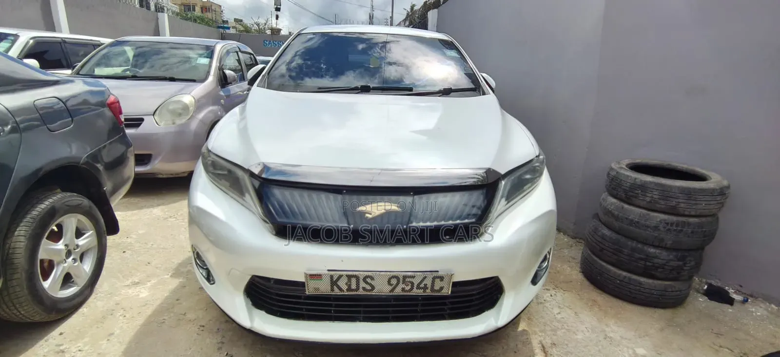 Toyota Harrier 2010 White