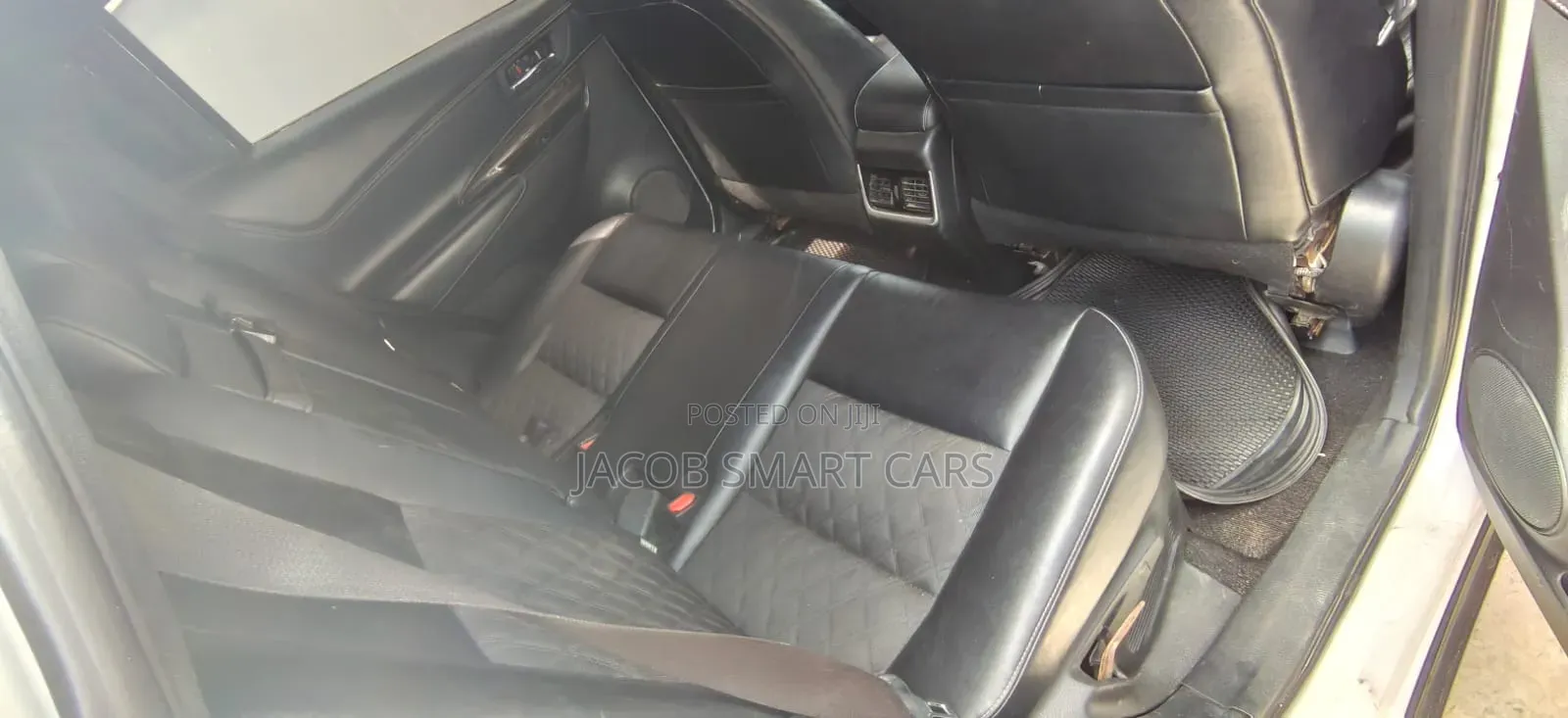 Toyota Harrier 2010 White