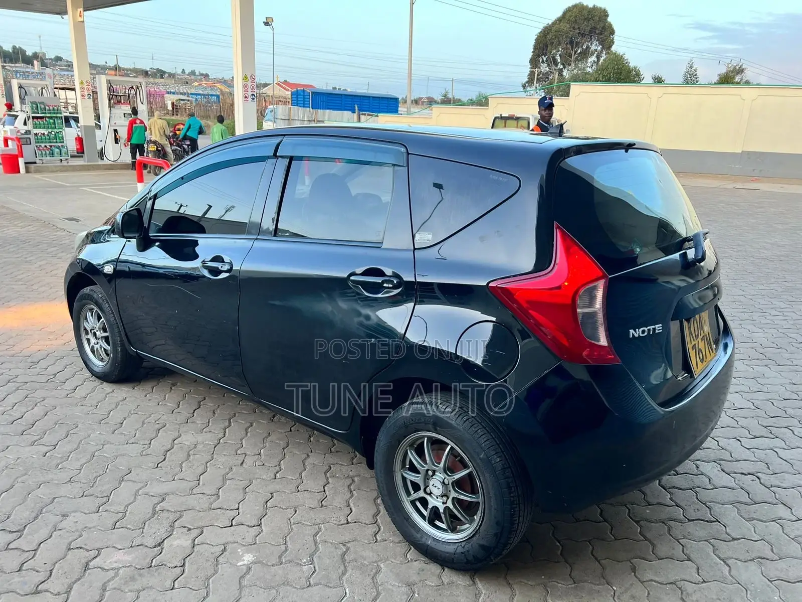 Nissan Note 2012 Black