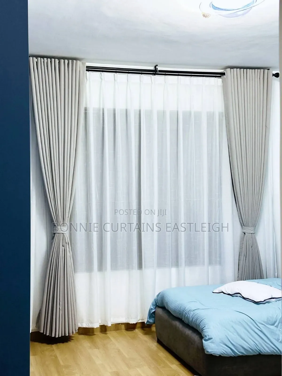 Cram Modern Curtains for Living Rooms