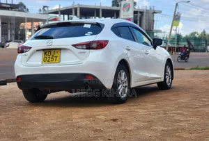 Mazda Axela 2015 White
