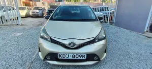 Toyota Vitz 2015 Gray