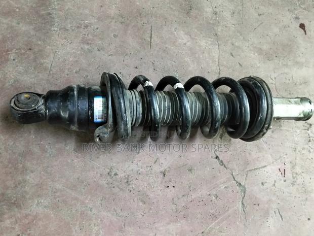 Nissan Patrol) Alameda Y 62 Front Shock