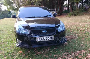 Subaru Legacy 2.5i Premium 2011 Black
